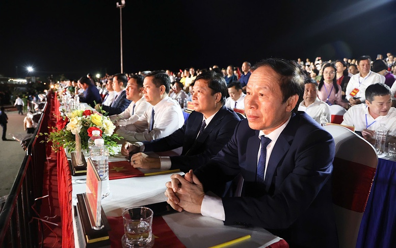 Phó Thủ tướng Chính phủ Lê Tiến Châu dự Chương trình 