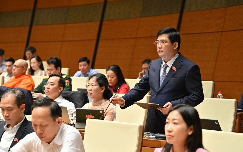 Cơ chế nào ‘bù đắp’ tăng trưởng khi địa phương phải giữ đất rừng, đất lúa?