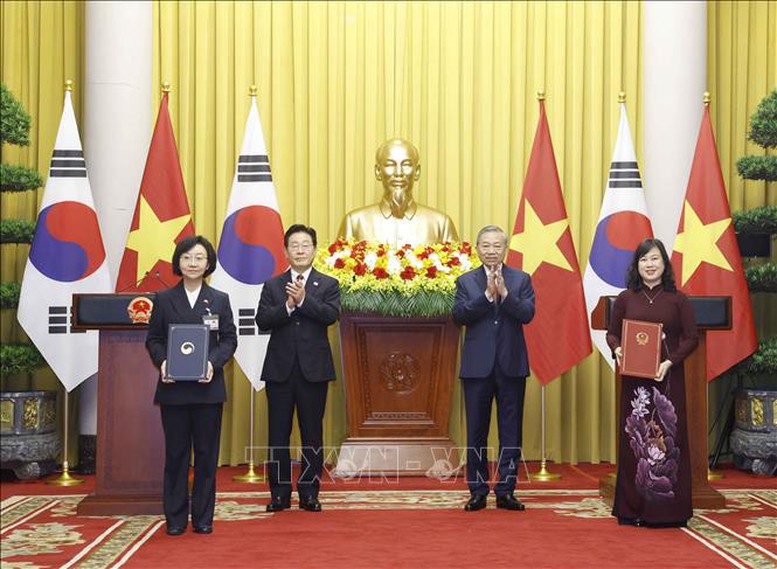 Tổng Bí thư, Chủ tịch nước Tô Lâm hội đàm với Tổng thống Hàn Quốc Lee Jae Myung- Ảnh 10.