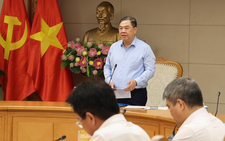 Phó Thủ tướng Thường trực Phạm Gia Túc: Triển khai hiệu quả nhất các dự án đường sắt, góp phần tăng trưởng 2 con số- Ảnh 2.