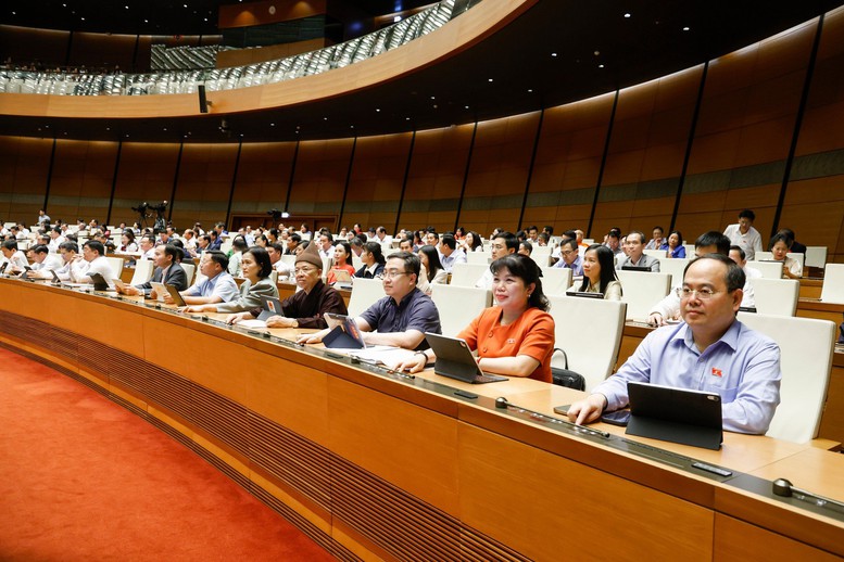 Tôn trọng và bảo hộ quyền tự do tín ngưỡng, tôn giáo của mọi người- Ảnh 1.