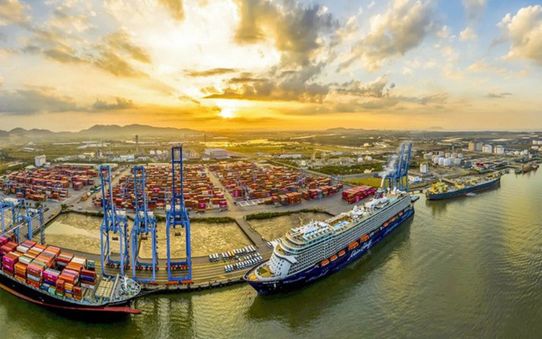 Phát triển TPHCM trở thành trung tâm logistics của khu vực và quốc tế