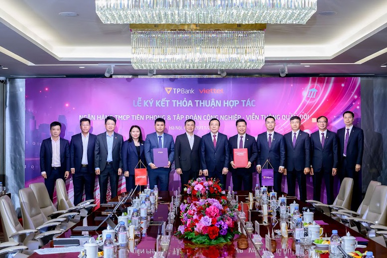 Chủ tịch TPBank Đỗ Minh Phú: Đồng hành cùng Chính phủ dẫn dòng vốn cho tăng trưởng trên 10%- Ảnh 5.