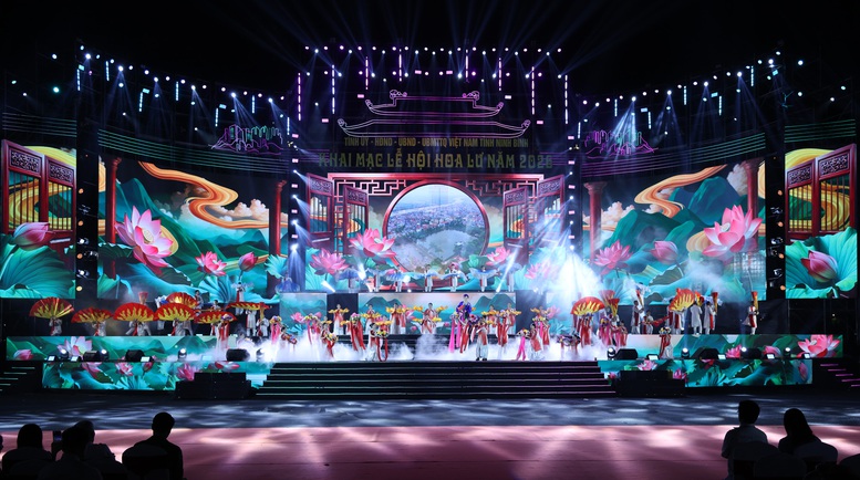 Phó Thủ tướng Thường trực Phạm Gia Túc dự khai mạc Lễ hội Hoa Lư 2026: Viết tiếp tương lai bằng chính cội nguồn dân tộc- Ảnh 5.