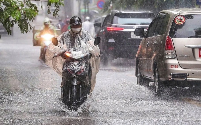Cảnh báo mưa dông, nguy cơ lốc, sét và mưa đá ở Bắc Bộ