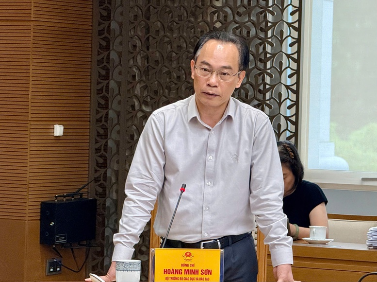 Trình Đề án phát triển một số trường đại học lớn vùng Đông Nam Bộ thuộc nhóm tiên tiến hàng đầu châu Á trong ngày 10/5- Ảnh 2.