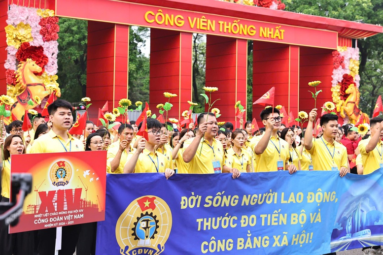 Chủ tịch Quốc hội Trần Thanh Mẫn: Các cấp Công đoàn tập trung nâng cao năng suất lao động và tăng trưởng hai con số- Ảnh 6.