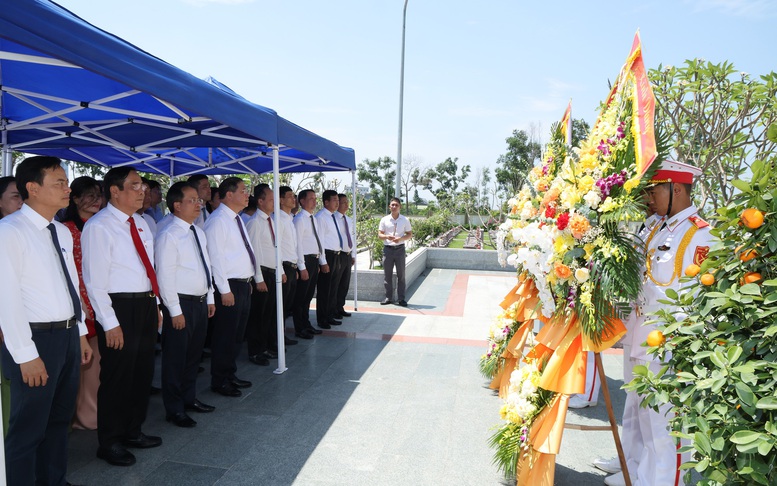 Phó Thủ tướng Thường trực Phạm Gia Túc tiếp xúc cử tri tỉnh Hà Tĩnh- Ảnh 6.