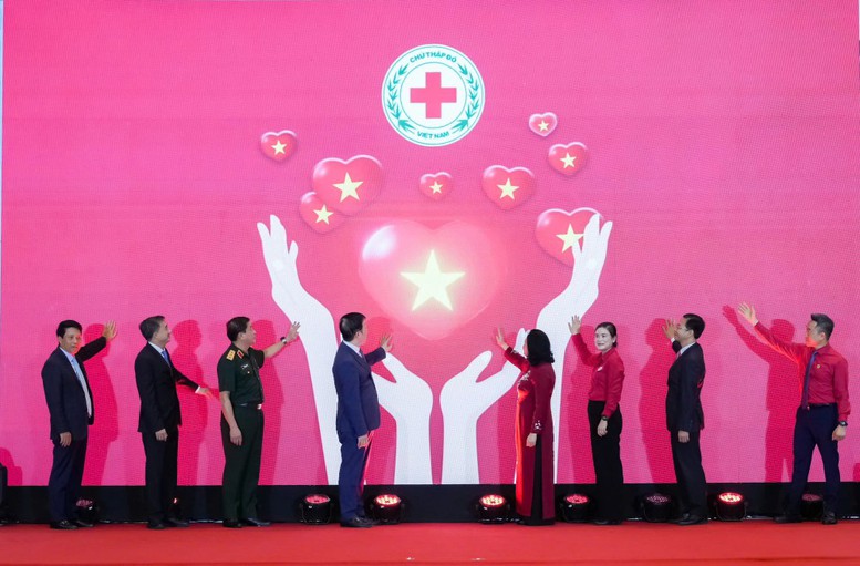Huy động được 620 tỷ đồng ngay tại Lễ phát động Tháng Nhân đạo năm 2026- Ảnh 4.