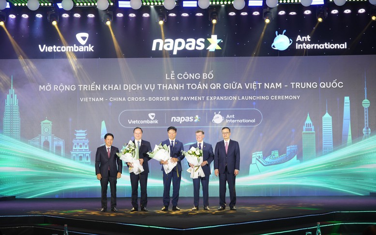 NAPAS mở rộng thanh toán QR Việt Nam - Trung Quốc