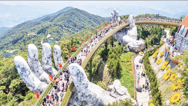 Nhiều hoạt động văn hóa, giáo dục truyền thống trên khắp mọi miền Tổ quốc dịp 30/4- Ảnh 3.