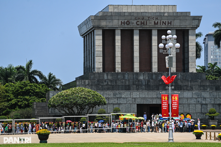 Nhiều hoạt động văn hóa, giáo dục truyền thống trên khắp mọi miền Tổ quốc dịp 30/4- Ảnh 1.