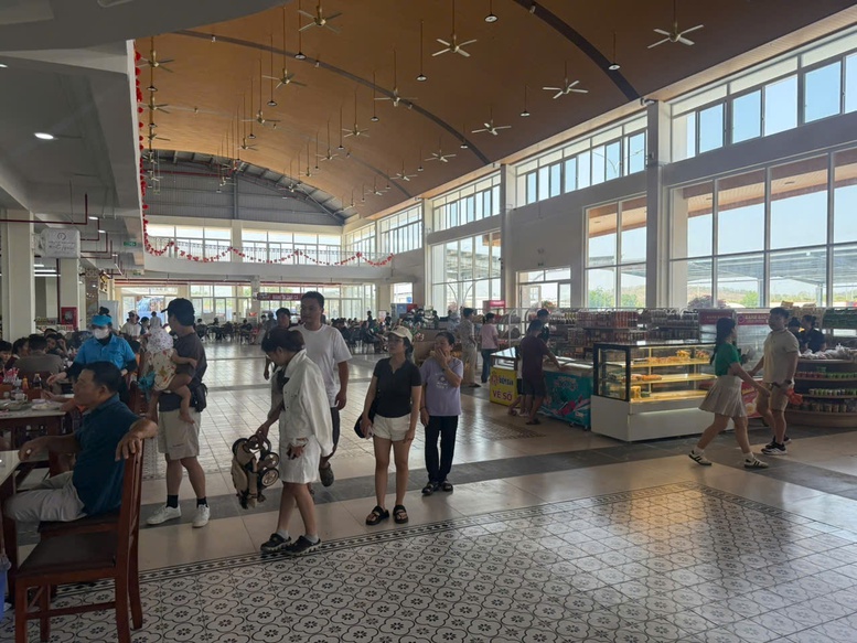 Điểm danh 21 trạm dừng nghỉ khi lưu thông trên cao tốc Bắc-Nam dịp 30/4 - Ảnh 1.