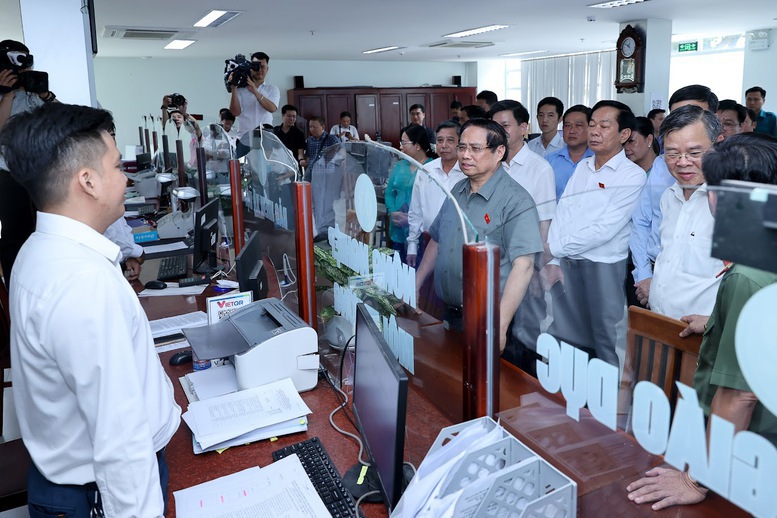 TĂNG TỐC BỨT PHÁ, QUYẾT TÂM THỰC HIỆN THẮNG LỢI NGHỊ QUYẾT ĐẠI HỘI ĐẠI BIỂU TOÀN QUỐC LẦN THỨ XIV CỦA ĐẢNG- Ảnh 14. TĂNG TỐC BỨT PHÁ, QUYẾT TÂM THỰC HIỆN THẮNG LỢI NGHỊ QUYẾT ĐẠI HỘI ĐẠI BIỂU TOÀN QUỐC LẦN THỨ XIV CỦA ĐẢNG- Ảnh 14.