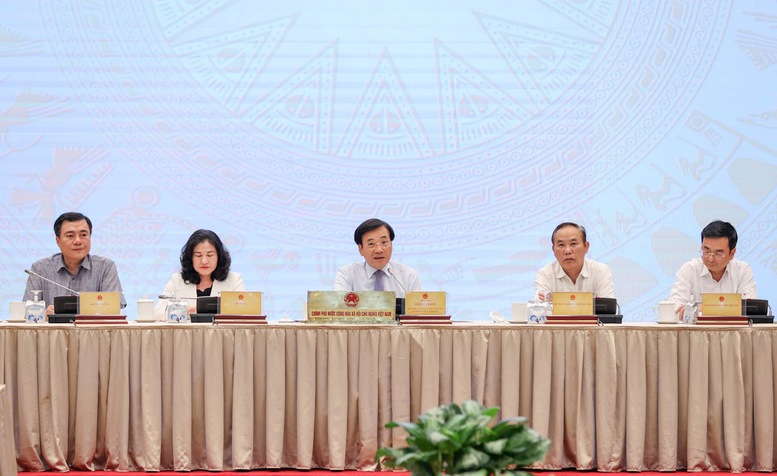 Họp báo Chính phủ thường kỳ tháng 3: KTXH quý I phát triển tích cực, nhiều ngành tăng trưởng bứt phá- Ảnh 3.