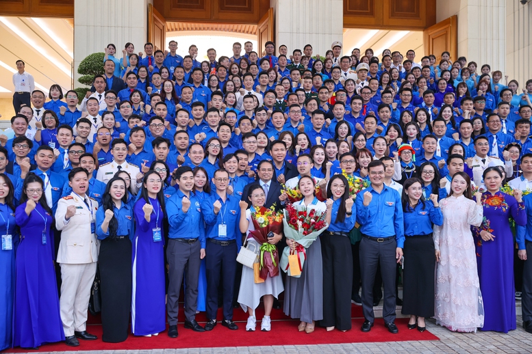 TĂNG TỐC BỨT PHÁ, QUYẾT TÂM THỰC HIỆN THẮNG LỢI NGHỊ QUYẾT ĐẠI HỘI ĐẠI BIỂU TOÀN QUỐC LẦN THỨ XIV CỦA ĐẢNG- Ảnh 16. TĂNG TỐC BỨT PHÁ, QUYẾT TÂM THỰC HIỆN THẮNG LỢI NGHỊ QUYẾT ĐẠI HỘI ĐẠI BIỂU TOÀN QUỐC LẦN THỨ XIV CỦA ĐẢNG- Ảnh 16.