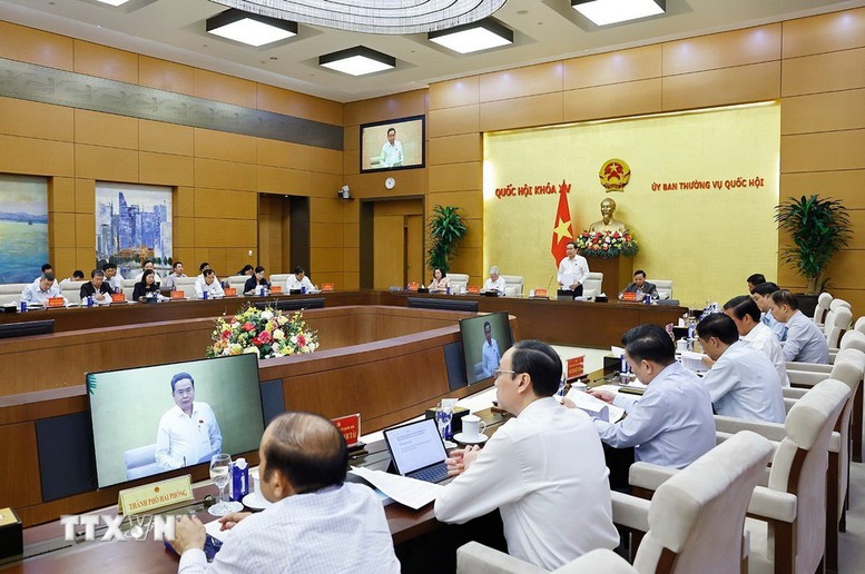 Chủ tịch Quốc hội chủ trì Hội nghị với lãnh đạo Tổ đảng Đoàn đại biểu Quốc hội- Ảnh 2. Chủ tịch Quốc hội chủ trì Hội nghị với lãnh đạo Tổ đảng Đoàn đại biểu Quốc hội- Ảnh 2.