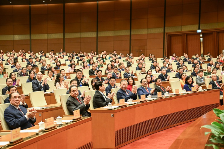 Tổng Bí thư Tô Lâm: Quốc hội phải thích ứng nhanh hơn, phản ứng chính sách kịp thời hơn- Ảnh 2. Tổng Bí thư Tô Lâm: Quốc hội phải thích ứng nhanh hơn, phản ứng chính sách kịp thời hơn- Ảnh 2.