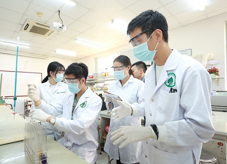 Nhiều chính sách thúc đẩy hoạt động khoa học, công nghệ, đổi mới sáng tạo trong cơ sở giáo dục đại học- Ảnh 1.