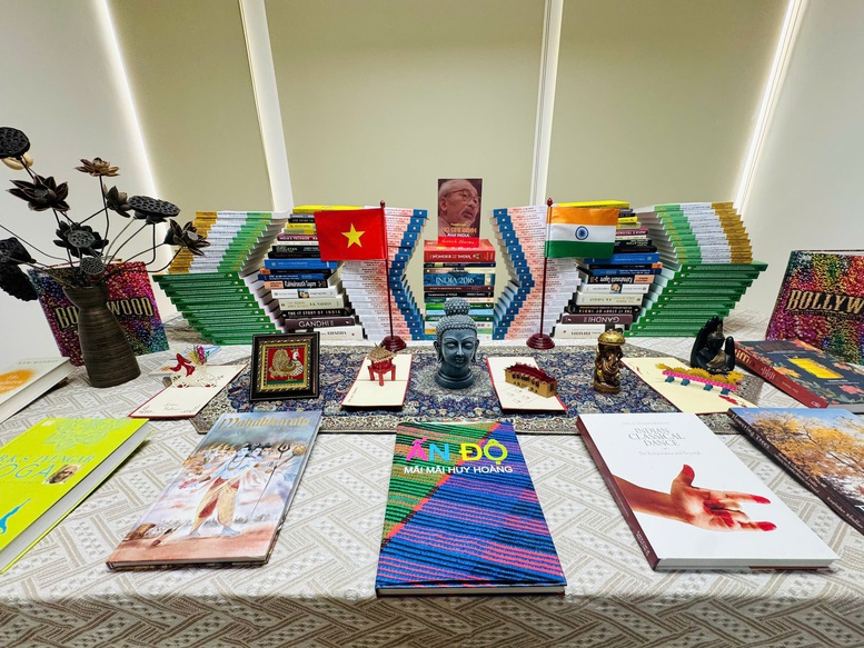 Khai trương 'Góc Ấn Độ': Thúc đẩy giao lưu học thuật, làm sâu sắc quan hệ Việt Nam - Ấn Độ- Ảnh 4.