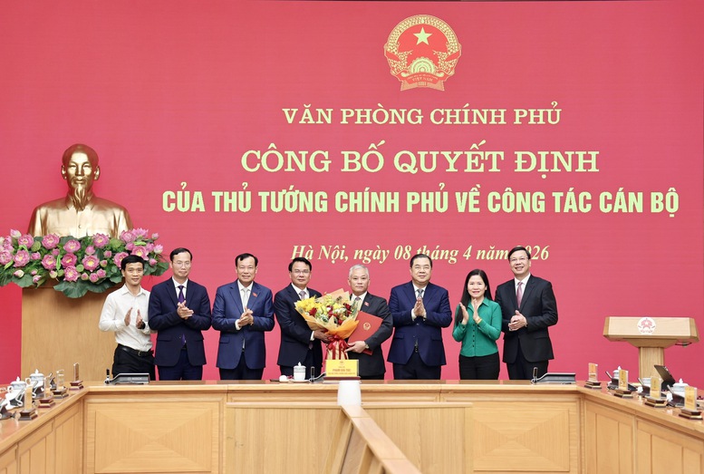 Công bố Quyết định điều động, bổ nhiệm đồng chí Đôn Tuấn Phong giữ chức Phó Chủ nhiệm Văn phòng Chính phủ- Ảnh 4.