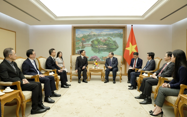 Phó Thủ tướng Thường trực Phạm Gia Túc tiếp Đoàn Hiệp hội Hợp tác quốc tế doanh nghiệp vừa và nhỏ Thượng Hải- Ảnh 3.