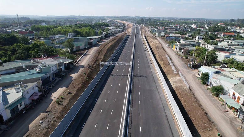 Hơn 3.800km cao tốc trọng yếu đã được đưa vào khai thác, thông xe kỹ thuật - Ảnh 1.