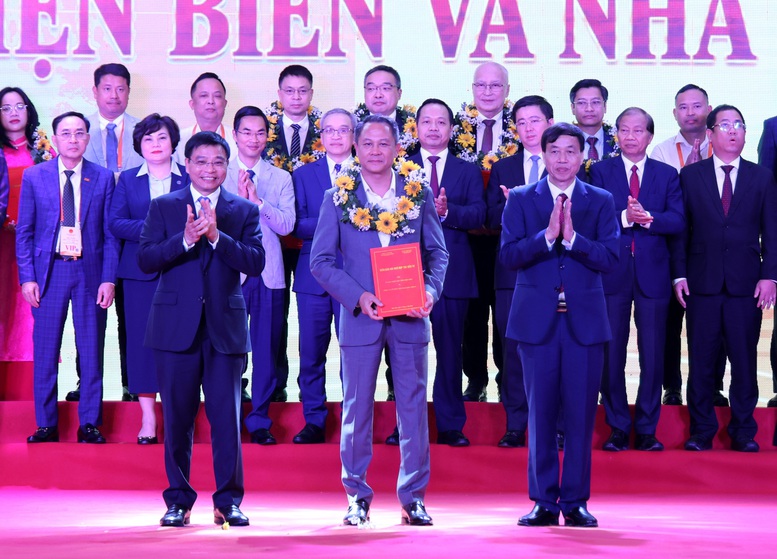 Những "viên gạch hồng" xây nền móng cho sự bứt phá của Điện Biên- Ảnh 4.