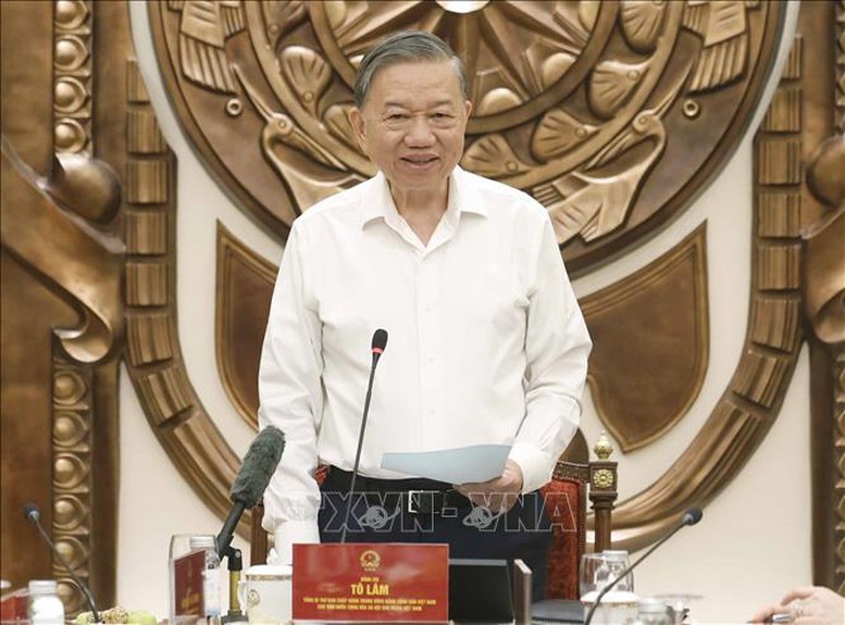 Tổng Bí thư, Chủ tịch nước Tô Lâm làm việc với Văn phòng Chủ tịch nước- Ảnh 1.