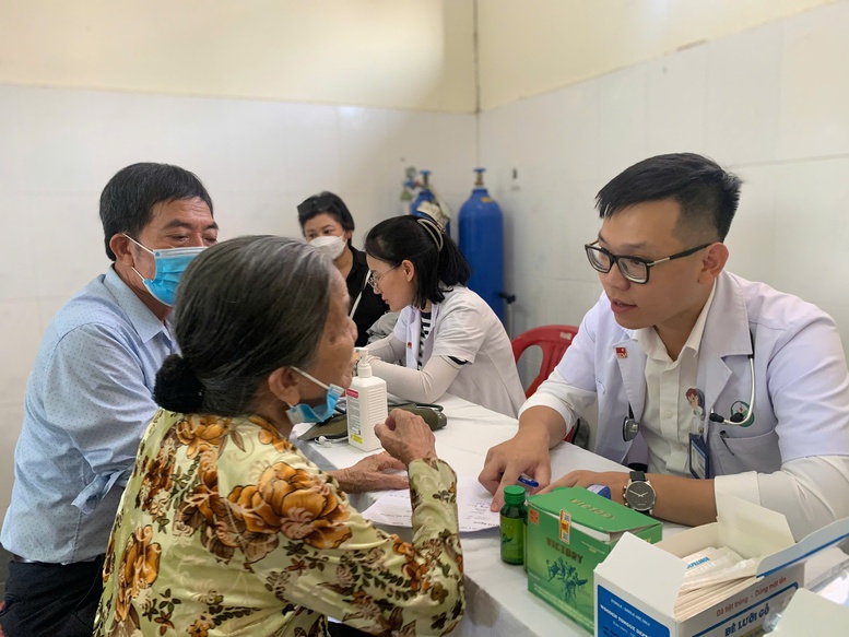 Khám sức khỏe định kỳ hàng năm để phát hiện sớm dấu hiệu bất thường- Ảnh 1.