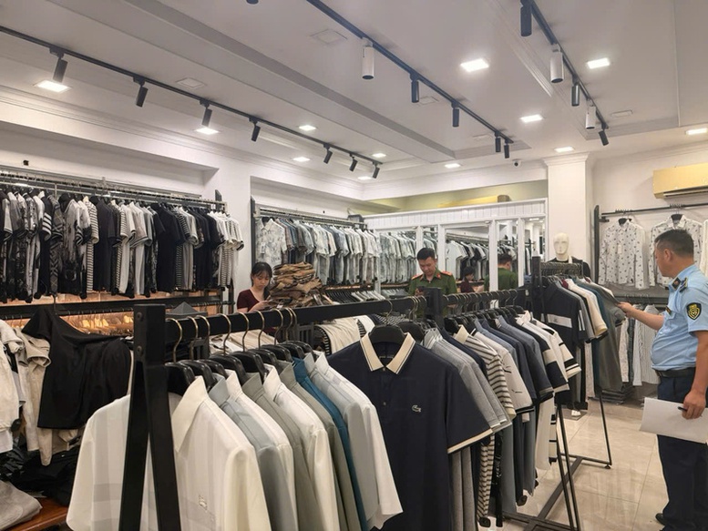 Sau Công điện 38, Bộ Công Thương mạnh tay truy quét các 'điểm nóng' hàng giả- Ảnh 2.