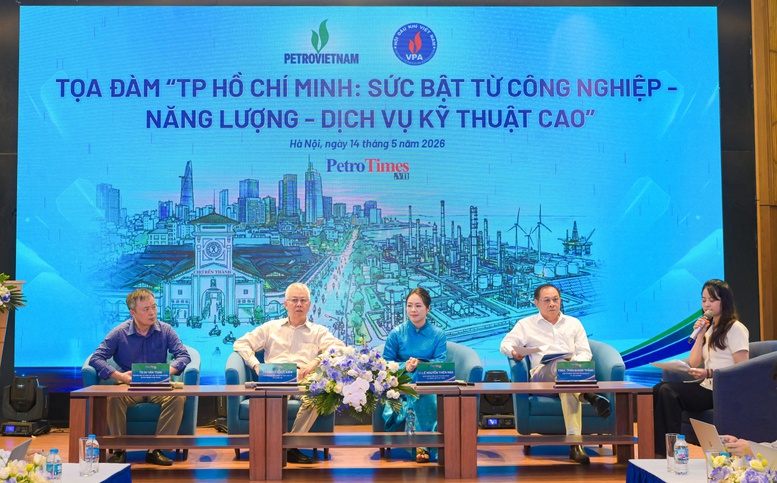 TPHCM cần lấy công nghiệp công nghệ cao, năng lượng sạch làm động lực tăng trưởng mới- Ảnh 1.