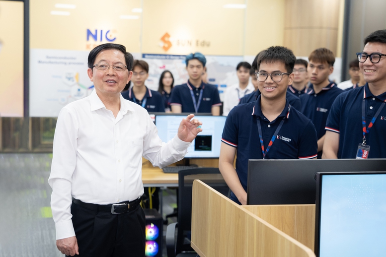 Trường Đại học Thăng Long đưa AI Lab vào hệ sinh thái đổi mới sáng tạo quốc gia- Ảnh 2.