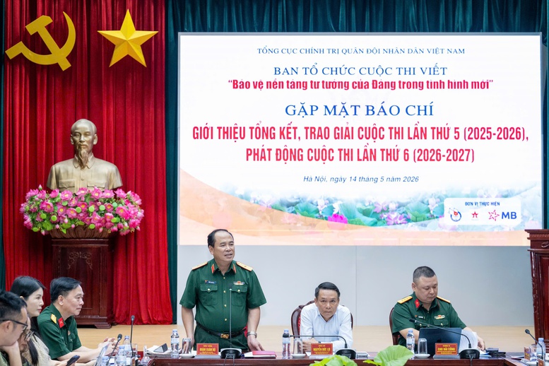 Tác phẩm bám sát tình hình mới góp phần bảo vệ vững chắc nền tảng tư tưởng của Đảng - Ảnh 1.
