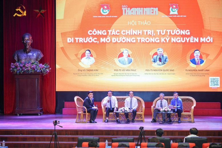 Công tác chính trị, tư tưởng chủ động ‘đi trước, mở đường’ trong kỷ nguyên mới- Ảnh 1. Công tác chính trị, tư tưởng chủ động ‘đi trước, mở đường’ trong kỷ nguyên mới- Ảnh 1.