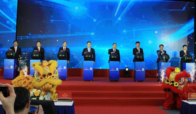 Phó Thủ tướng Thường trực Phạm Gia Túc dự khởi công khu công nghiệp Xuân Kiên (Ninh Bình)- Ảnh 1.