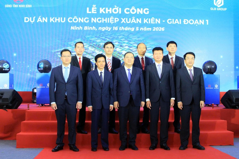 Phó Thủ tướng Thường trực Phạm Gia Túc dự khởi công khu công nghiệp Xuân Kiên (Ninh Bình)- Ảnh 3.