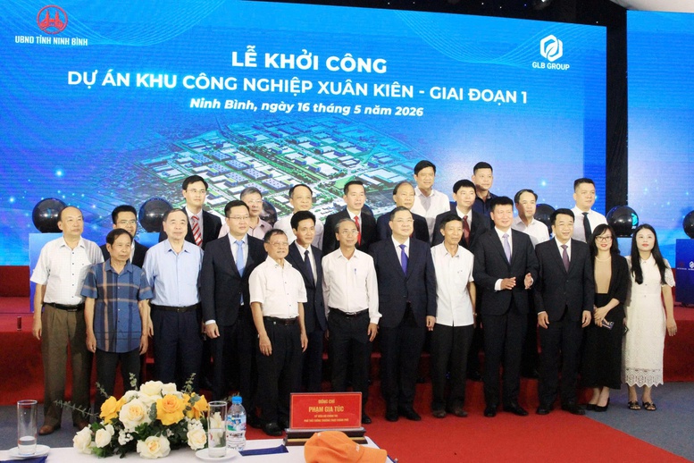 Phó Thủ tướng Thường trực Phạm Gia Túc dự khởi công khu công nghiệp Xuân Kiên (Ninh Bình)- Ảnh 4.