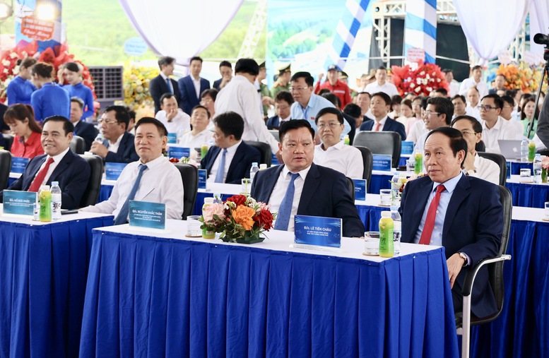 C&ocirc;ng bố v&agrave; khởi c&ocirc;ng hạ tầng kỹ thuật Dự &aacute;n năng lượng thuộc h&agrave;ng lớn nhất Bắc Trung Bộ- Ảnh 3.