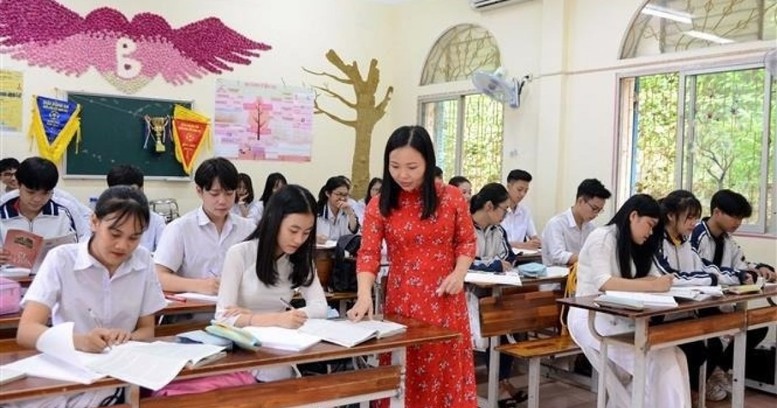 Đề xuất mở rộng đối tượng bồi dưỡng nghiệp vụ sư phạm, thu hút nhân lực, khắc phục thiếu giáo viên- Ảnh 1.