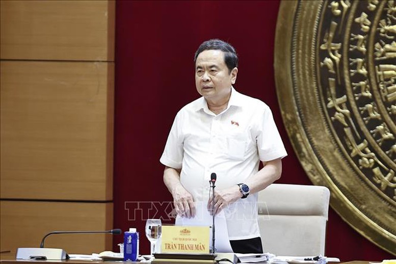 Chủ tịch Quốc hội: Không để cán bộ làm việc theo thói quen cũ trong nhiệm kỳ có yêu cầu mới- Ảnh 1. Chủ tịch Quốc hội: Không để cán bộ làm việc theo thói quen cũ trong nhiệm kỳ có yêu cầu mới- Ảnh 1.