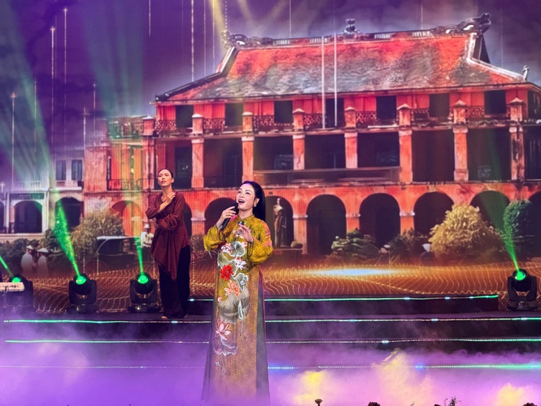 ‘Sáng mãi tên Người’: Khắc họa hành trình cách mạng và di sản tư tưởng của Chủ tịch Hồ Chí Minh- Ảnh 3.