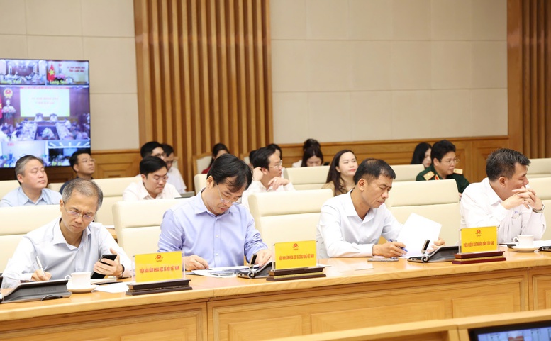Phó Thủ tướng Hồ Quốc Dũng: Trong tháng 6 phải cơ bản tháo gỡ vướng mắc, thúc đẩy giải ngân vốn KH&CN- Ảnh 4.