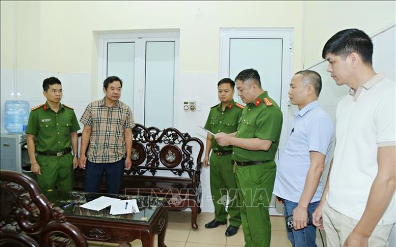 Khởi tố 32 bị can trong đường dây làm giả bệnh án để trốn chấp hành án