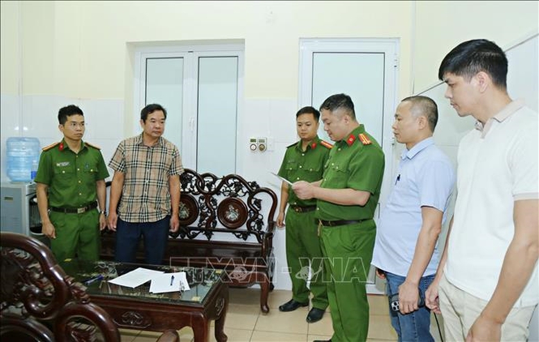 Khởi tố 32 bị can trong đường dây làm giả bệnh án để trốn chấp hành án- Ảnh 1.
