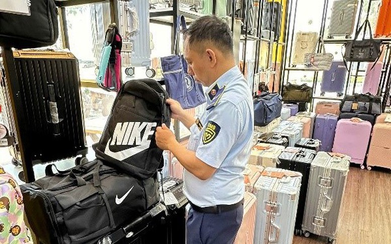 Phát hiện, xử phạt nhiều cơ sở kinh doanh hàng giả tại Đà Nẵng