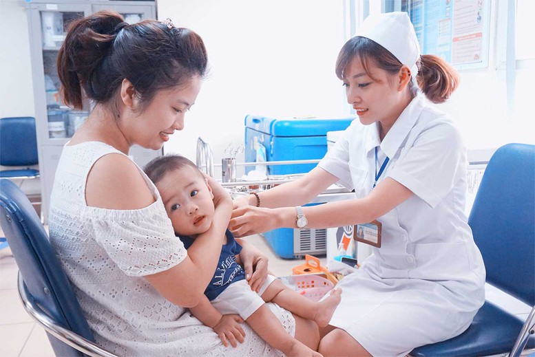 14 bệnh phải sử dụng vaccine, sinh phẩm trong tiêm chủng bắc buộc - Ảnh 1.