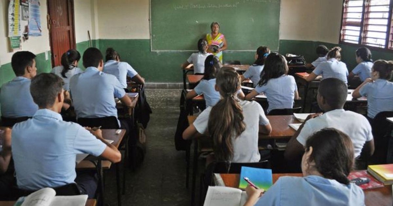 Cuba: Bãi bỏ thi đại học, chuyển sang xét tuyển hồ sơ- Ảnh 1. Cuba: Bãi bỏ thi đại học, chuyển sang xét tuyển hồ sơ- Ảnh 1.