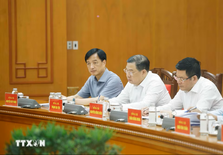 Tổng Bí thư, Chủ tịch nước Tô Lâm: Phát triển công nghiệp vật liệu theo hướng xanh, bền vững, tự chủ- Ảnh 3.