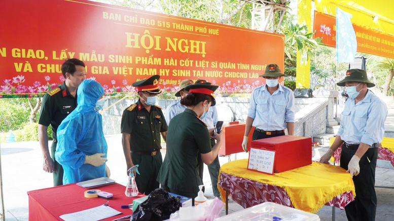 TP. Huế triển khai giám định ADN xác định danh tính các hài cốt liệt sĩ- Ảnh 2.